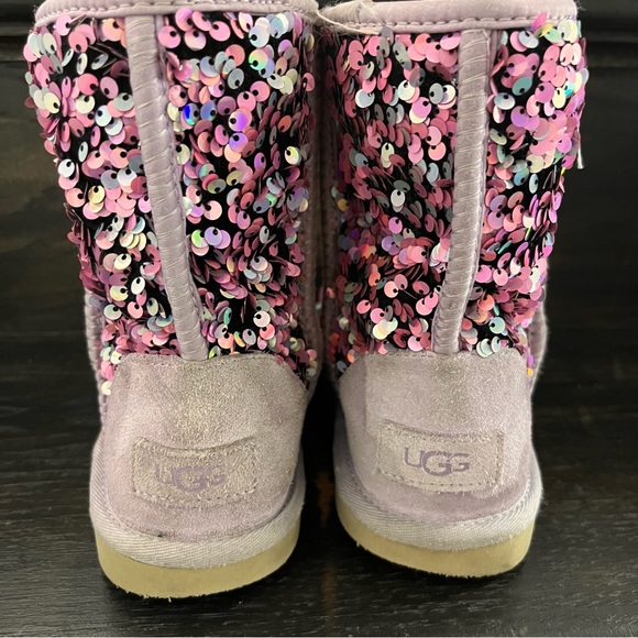 UGG stellar sequin lilac frost size girls 2 - Picture 2 of 6